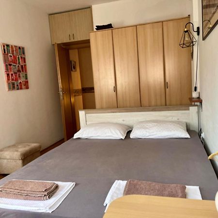 Apartamento Bohemian Quarter / City Park, Free Parking Skopie Exterior foto